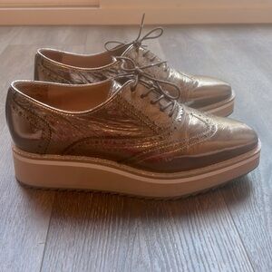 Johnson & Murphy metallic brogues